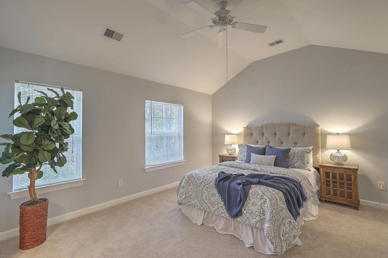 1733 Wyngate Circle Photo 13