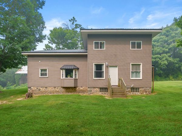 68228 County Road 215, Lawrence, MI 49064