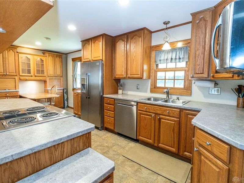1234 Donald Drive, Greenville, OH 45331 Photo 8