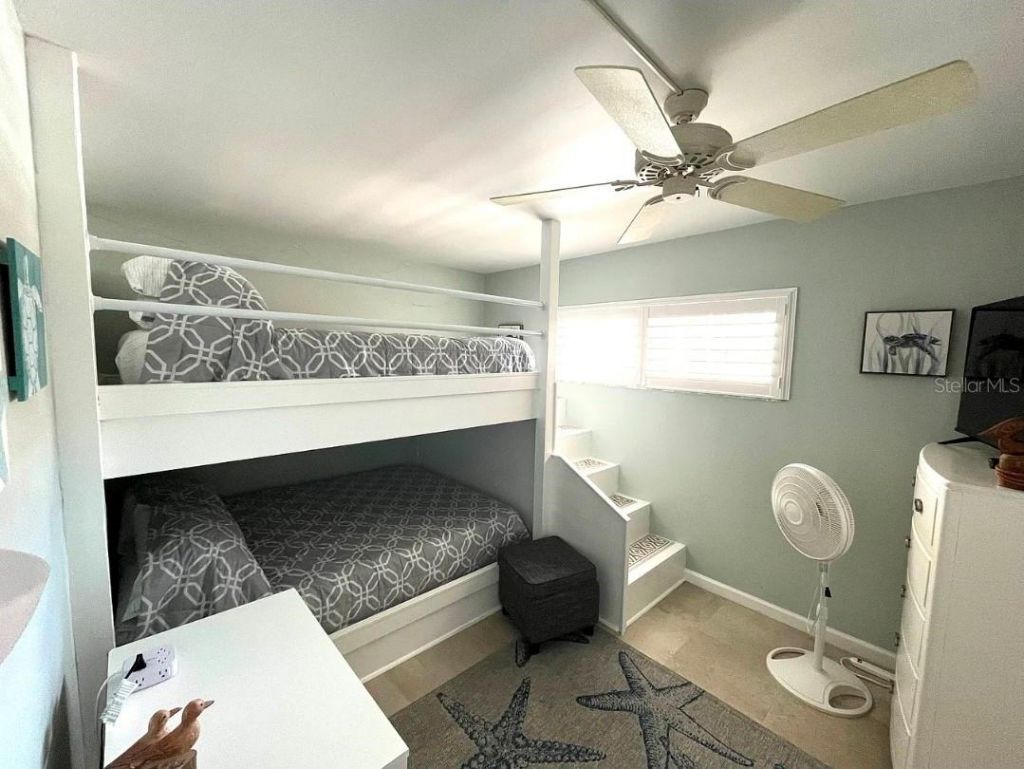 1250 N Portofino Drive, Unit 301, Sarasota, FL 34242 Photo