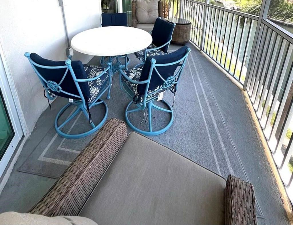 1250 N Portofino Drive, Unit 301, Sarasota, FL 34242 Photo