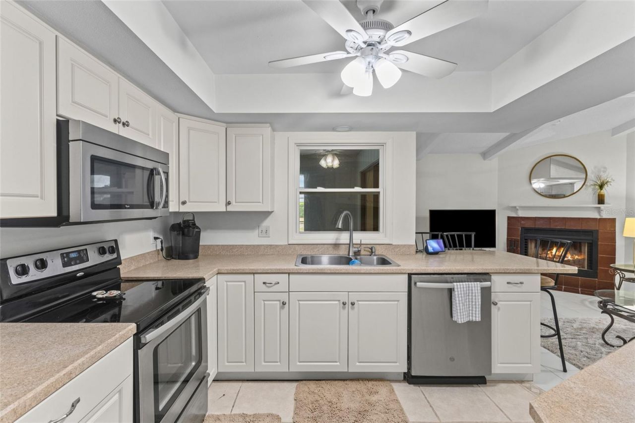 4308 Pasadena Circle , Sarasota, FL 34233 Photo