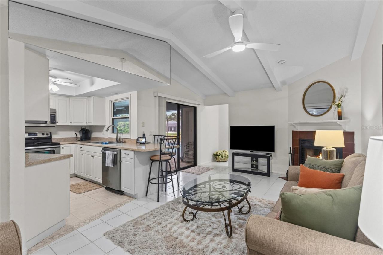 4308 Pasadena Circle , Sarasota, FL 34233 Photo