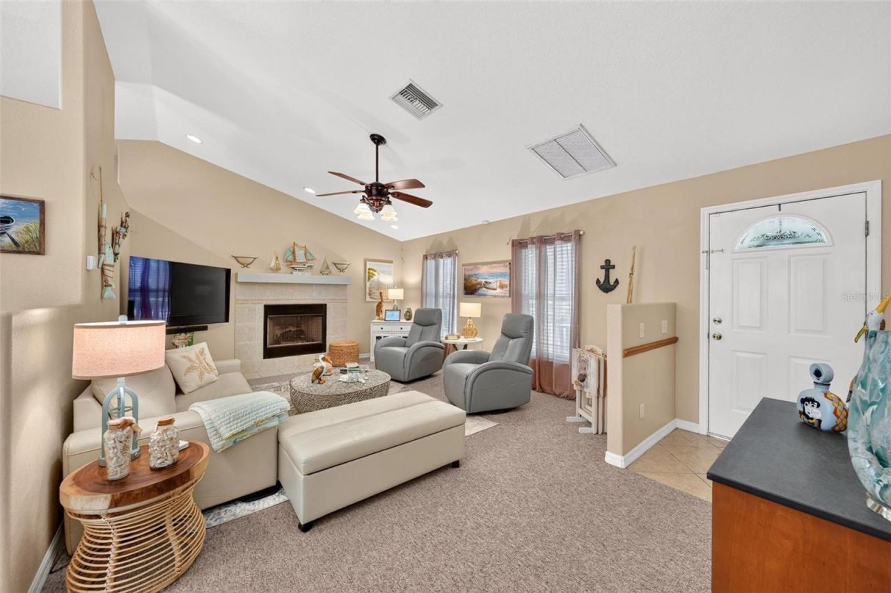 12854 NE 118th Terrace , Ocklawaha, FL 32179 Photo