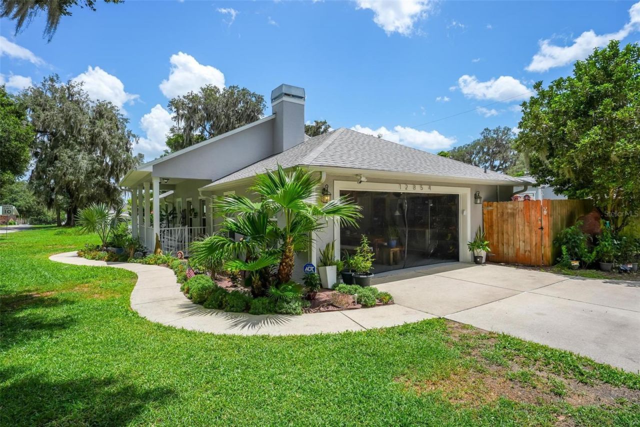 12854 NE 118th Terrace , Ocklawaha, FL 32179 Photo