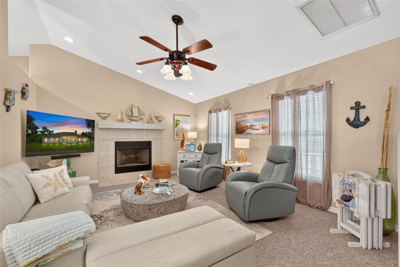 12854 NE 118th Terrace , Ocklawaha, FL 32179 Photo