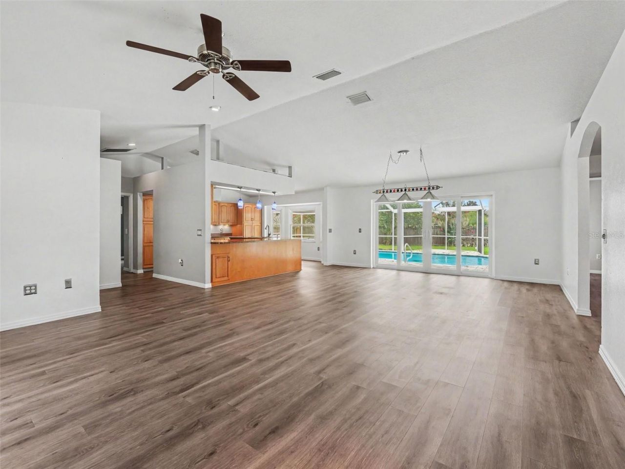 6736 Nells Way , Lakeland, FL 33813 Photo