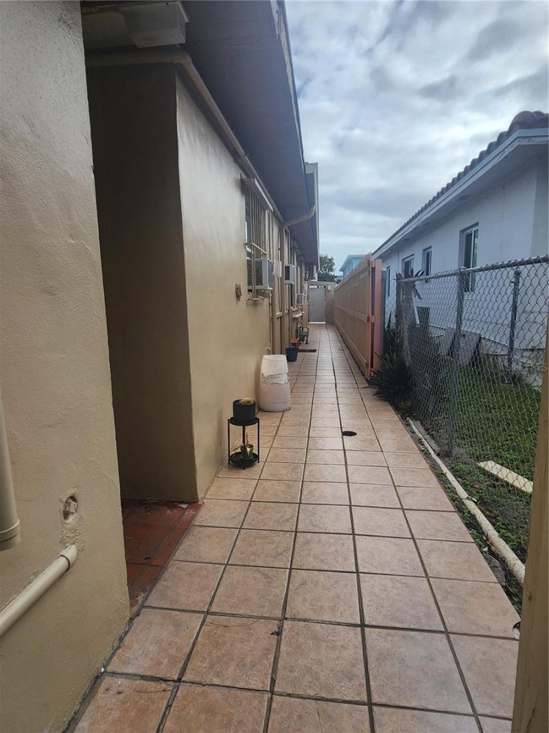 955 79th Terrace, Miami Beach, FL 33141 Photo