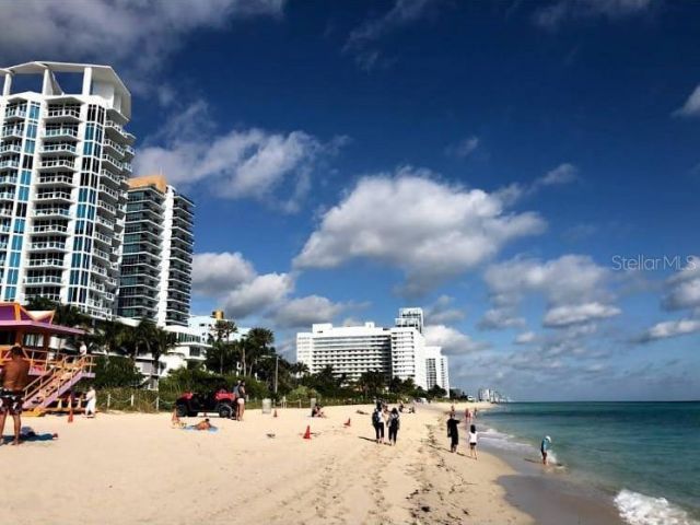 955 79th Terrace, Miami Beach, FL 33141 Photo