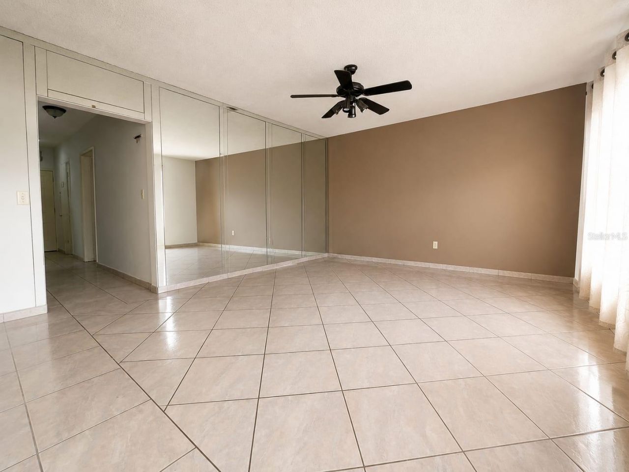 955 79th Terrace, Miami Beach, FL 33141 Photo