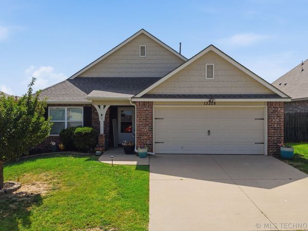 13328 S 21st Place , Bixby, OK 74008