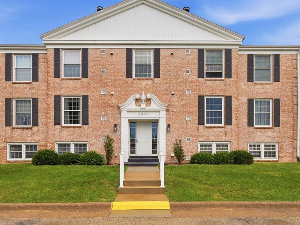 2335 Coventry Park, Unit C001, Dubuque, IA 52001