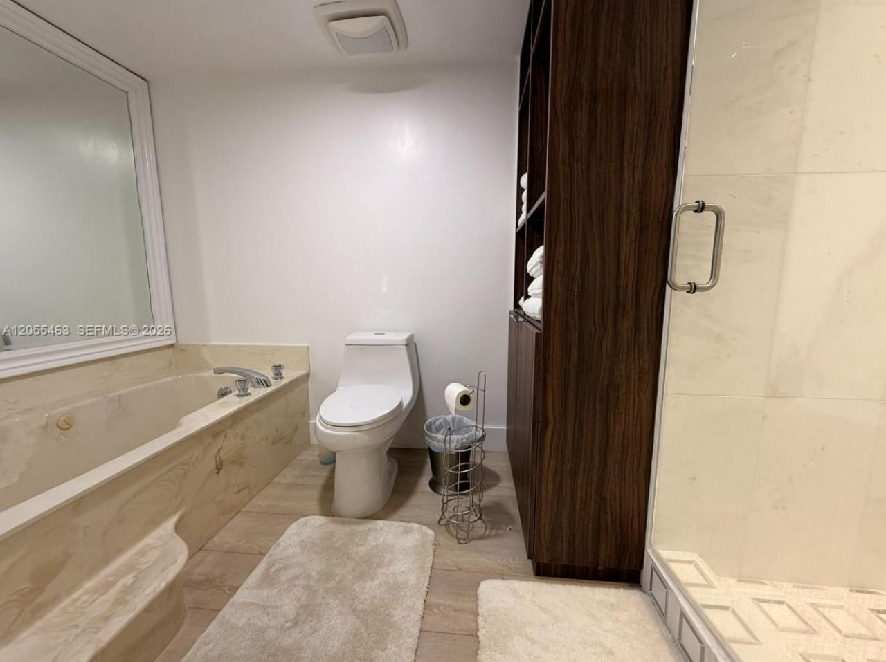 520 Brickell Key Dr, Unit A1216, Miami, FL 33131 Photo