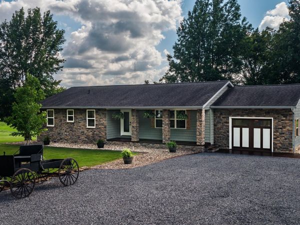 511 WHITE Street, Creal Springs, IL 62922