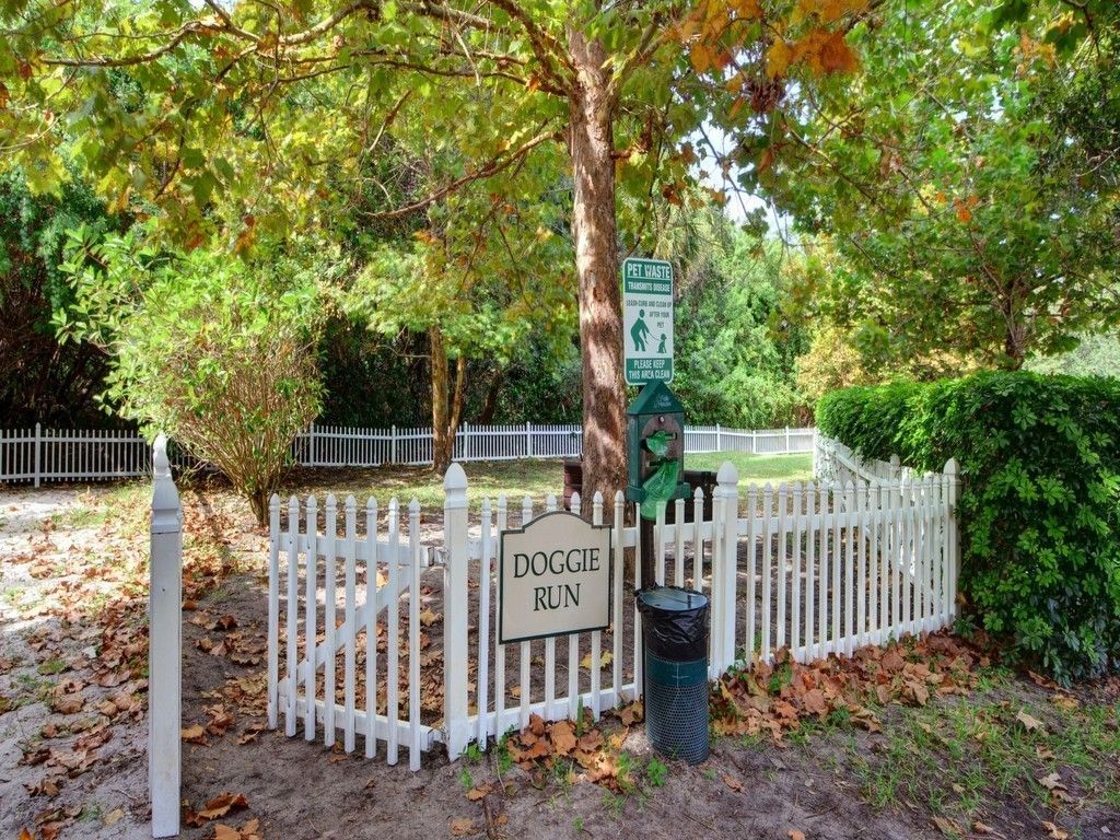 5025 Fairways Circle, Unit B307, Vero Beach, FL 32967 Photo