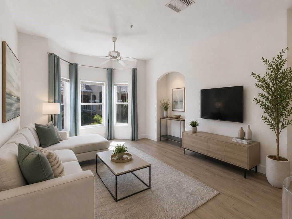 5025 Fairways Circle, Unit B307, Vero Beach, FL 32967 Photo