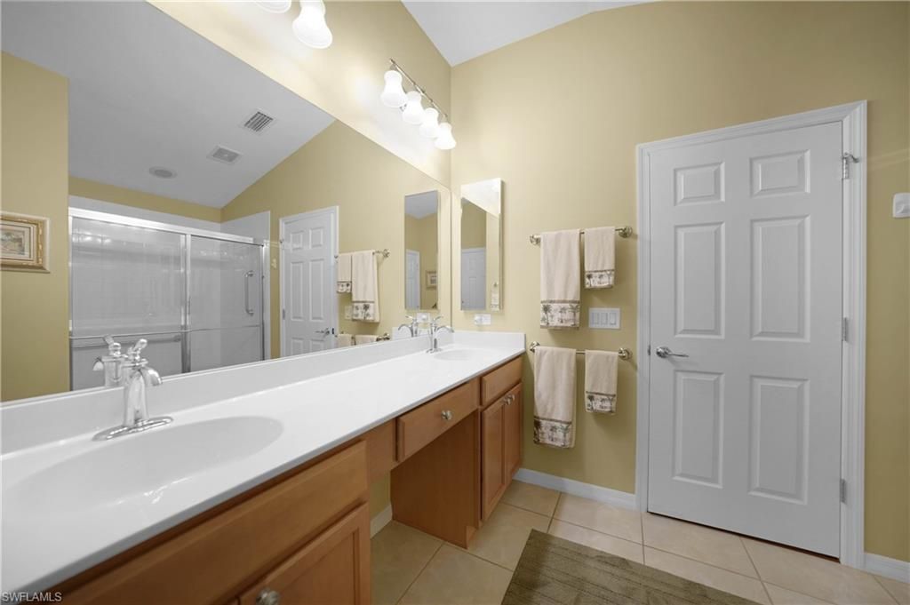 2457 Anguilla Dr , Cape Coral, FL 33991 Photo