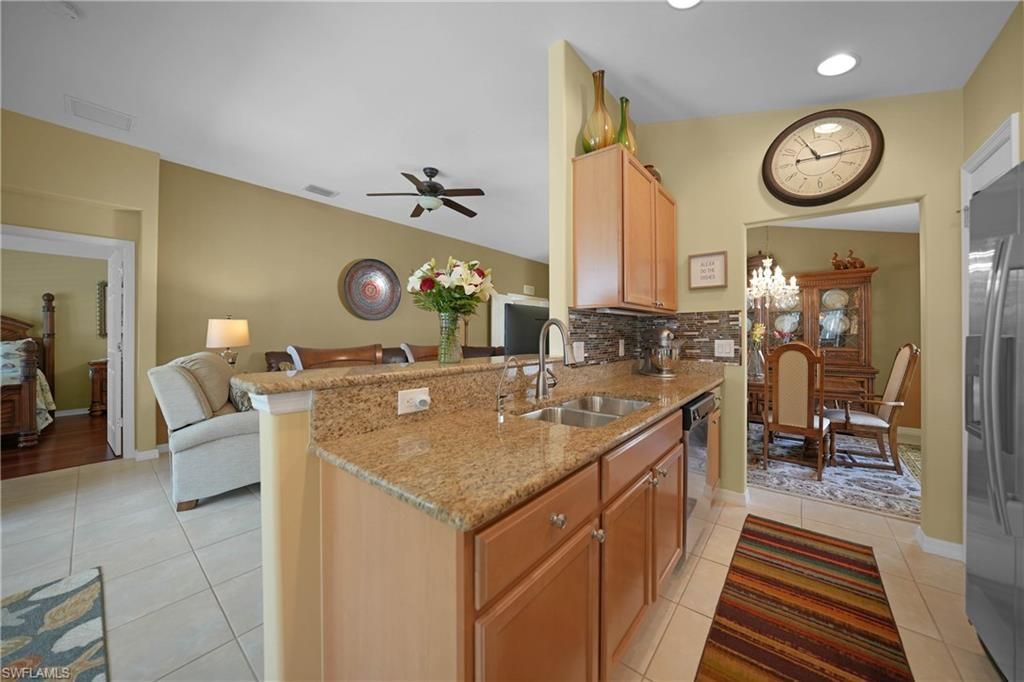 2457 Anguilla Dr , Cape Coral, FL 33991 Photo