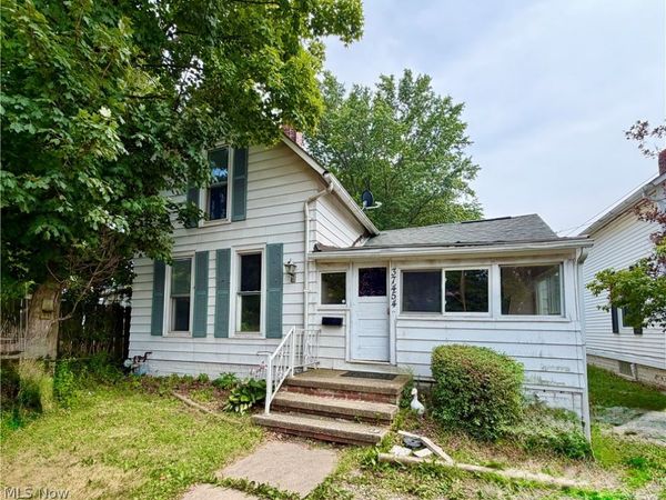 37454 Euclid Avenue , Willoughby, OH 44094