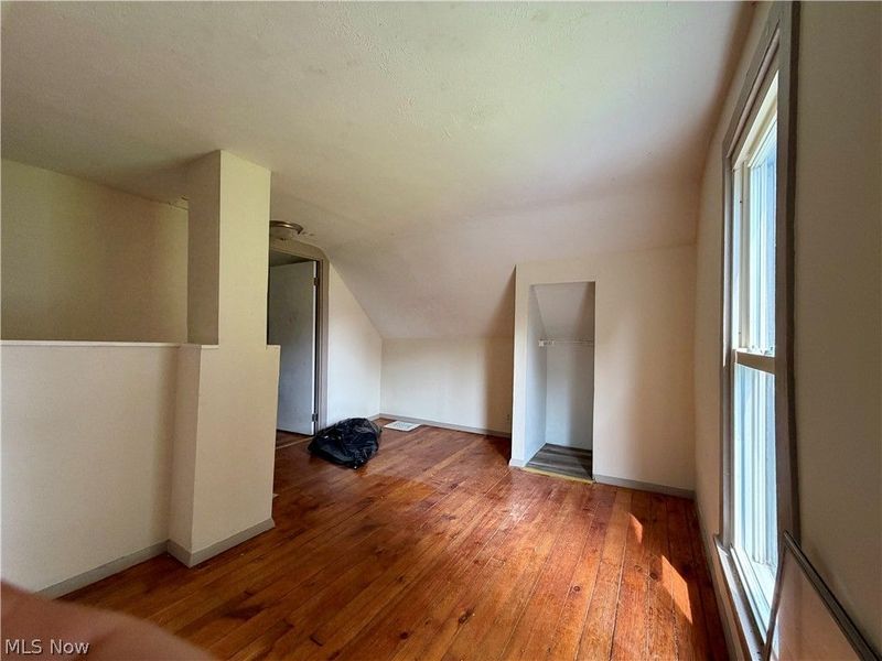 37454 Euclid Avenue , Willoughby, OH 44094 Photo 12