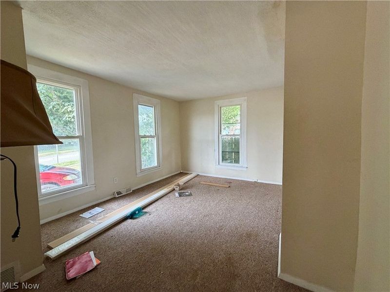 37454 Euclid Avenue , Willoughby, OH 44094 Photo 4