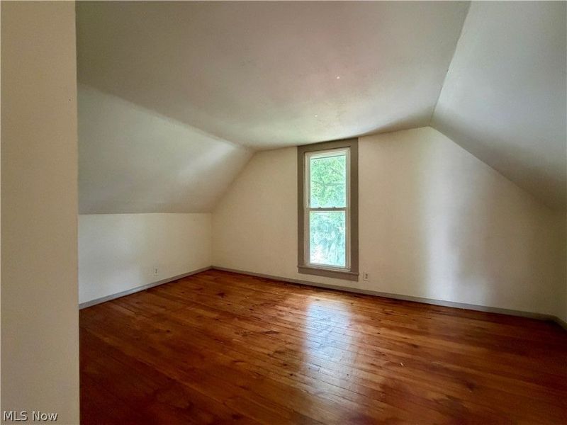 37454 Euclid Avenue , Willoughby, OH 44094 Photo 9