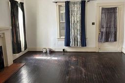 657 W King photo 4