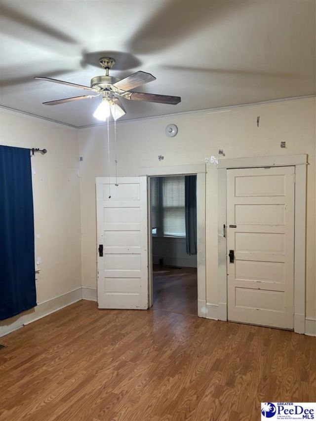 657 W King Photo 4