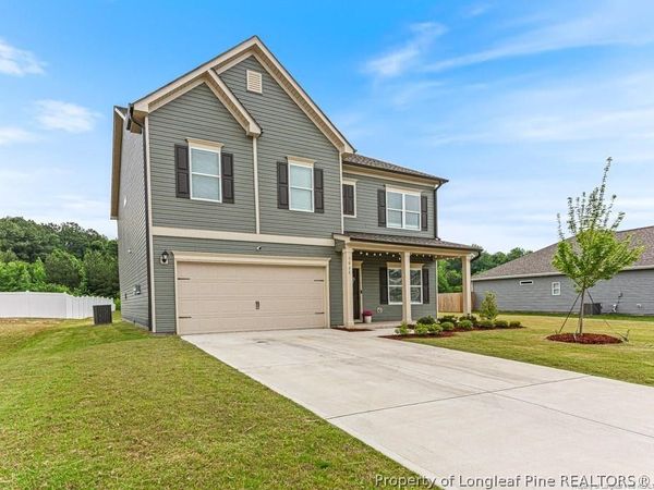 1622 Old Barn Road , Fayetteville, NC 28312