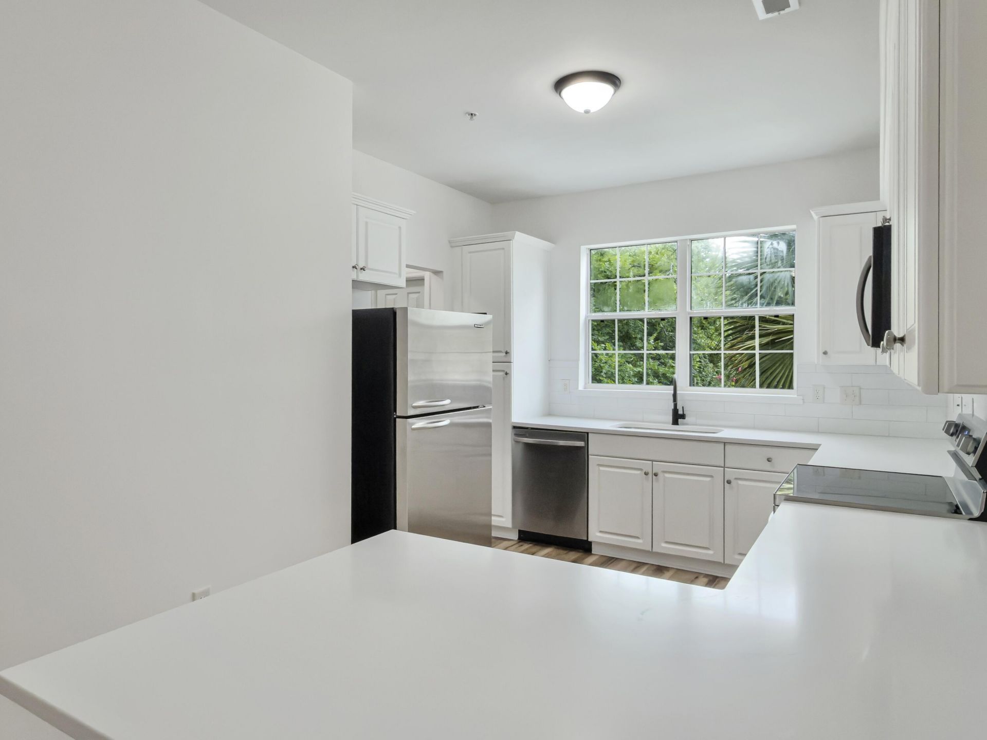 4488 Great Oak Drive Photo 12