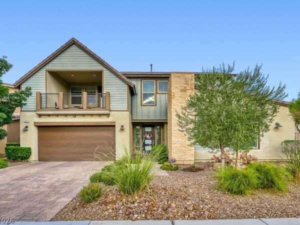 8450 Great Outdoors Street, Las Vegas, NV 89166