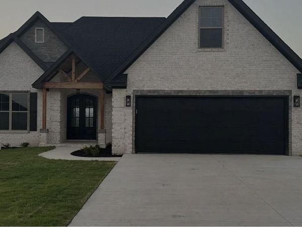 Monett, AR 72447