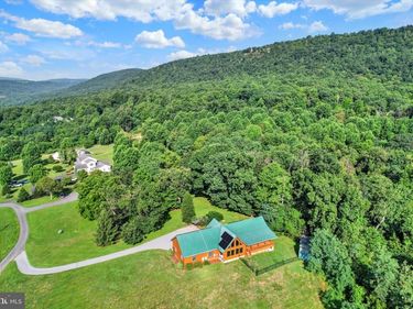 835 JACKS MOUNTAIN ROAD, FAIRFIELD, PA 17320
