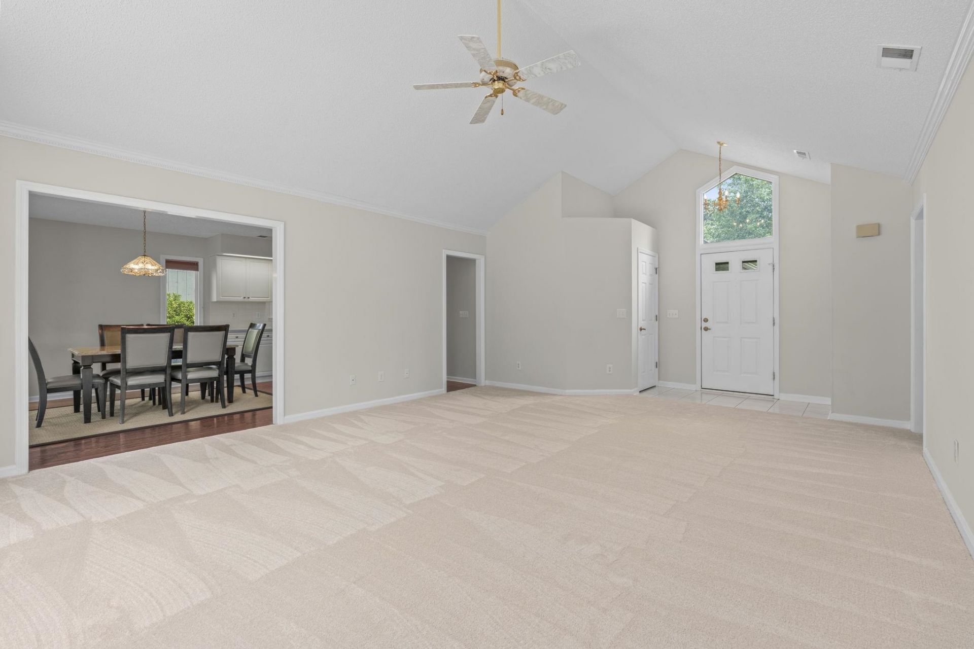 220 Cedar Ridge Ln. Photo 12
