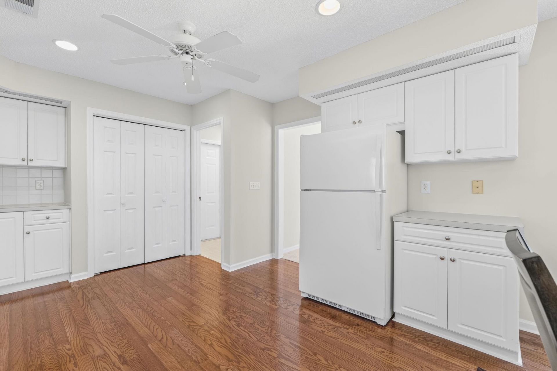 220 Cedar Ridge Ln. Photo 16