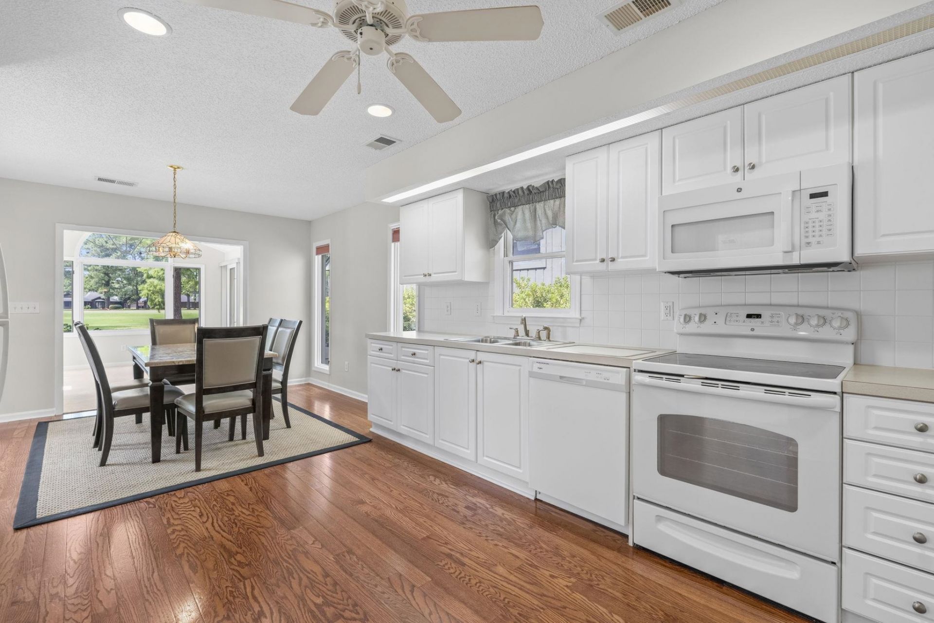 220 Cedar Ridge Ln. Photo 17