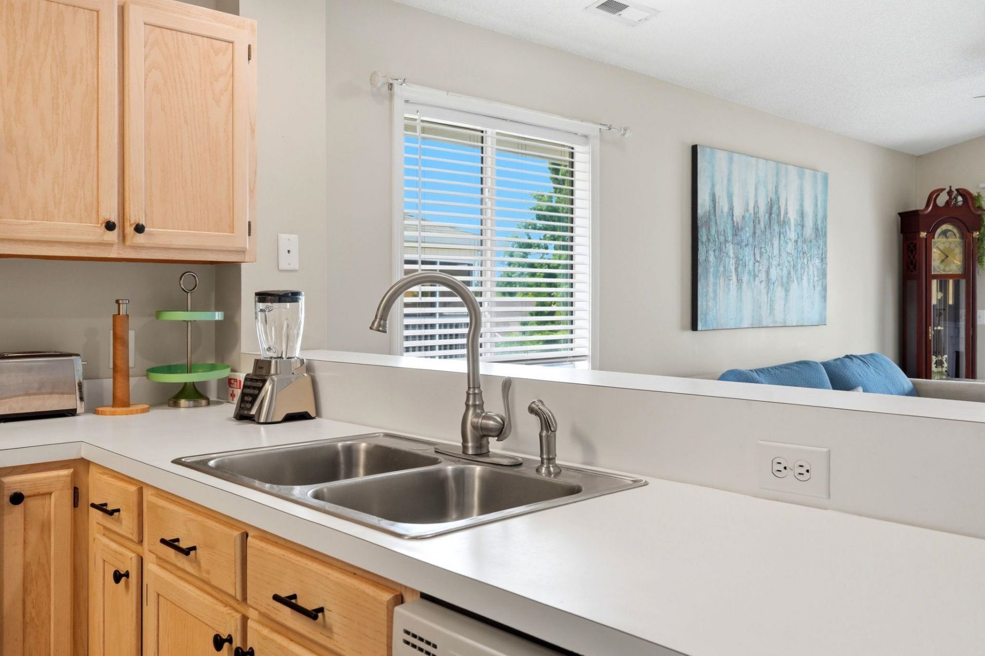 208 Landing Rd.  Photo 15