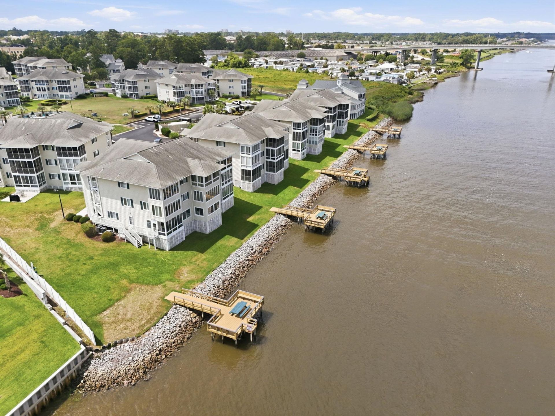 208 Landing Rd.  Photo 34