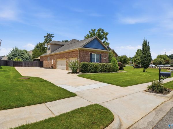10 Green Creek Road, Madison, AL 35756