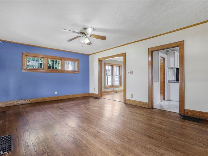600 Clark Street, Cambridge, OH 43725 Photo 8