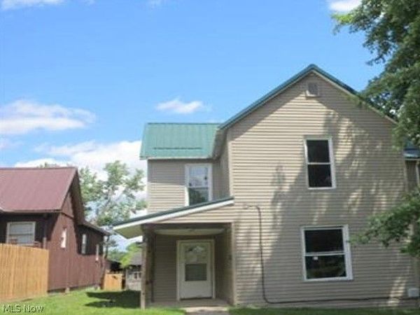 268 S Wisconsin Avenue , Wellston, OH 45692