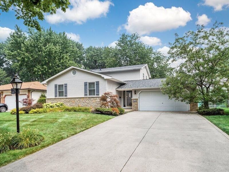 1944 Faymeadow Avenue, Columbus, OH 43229 Photo 2