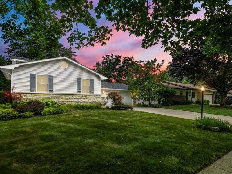 1944 Faymeadow Avenue, Columbus, OH 43229 Photo 3