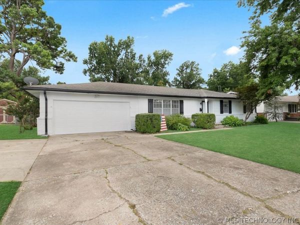 340 SE 15th Street, Pryor, OK 74361