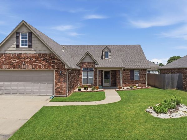 14907 E 87th Place North N, Owasso, OK 74055