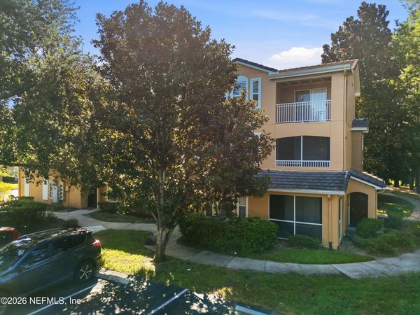 10075 GATE Parkway N, Unit 305, Jacksonville, FL 32246