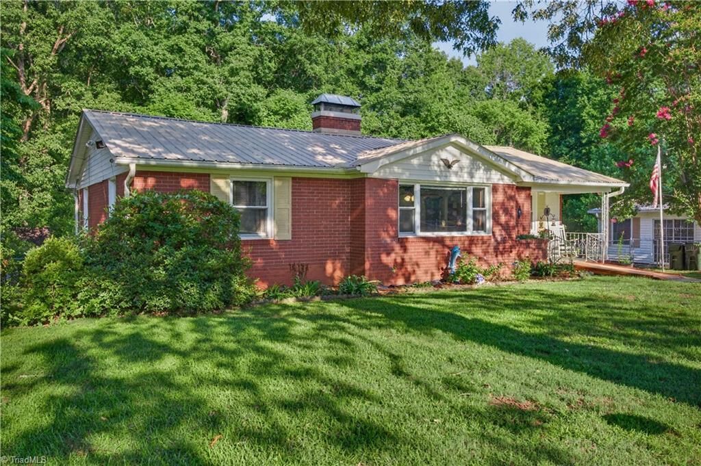 309 Sowers Ferry Road, Salisbury, NC 28144 Main Photo