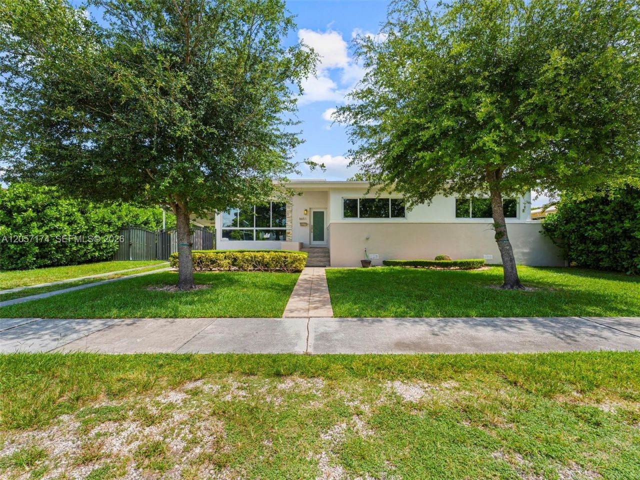 8651 SW 32nd Ter , Miami, FL 33155 Photo