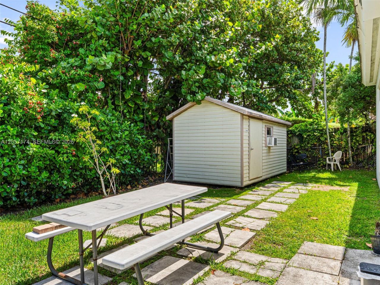 8651 SW 32nd Ter , Miami, FL 33155 Photo