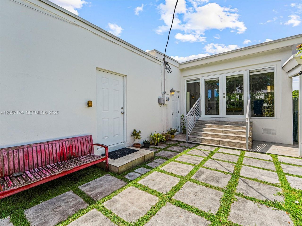 8651 SW 32nd Ter , Miami, FL 33155 Photo